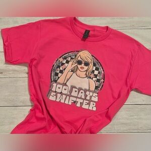 Small Shop-100 Days Swifter Tee